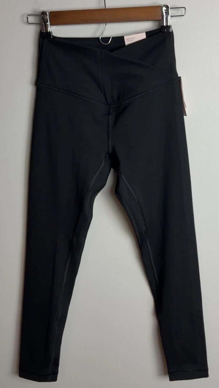 NWT Victoria's Secret On Point Leggings Size 4 XS Black Crossover Women’s